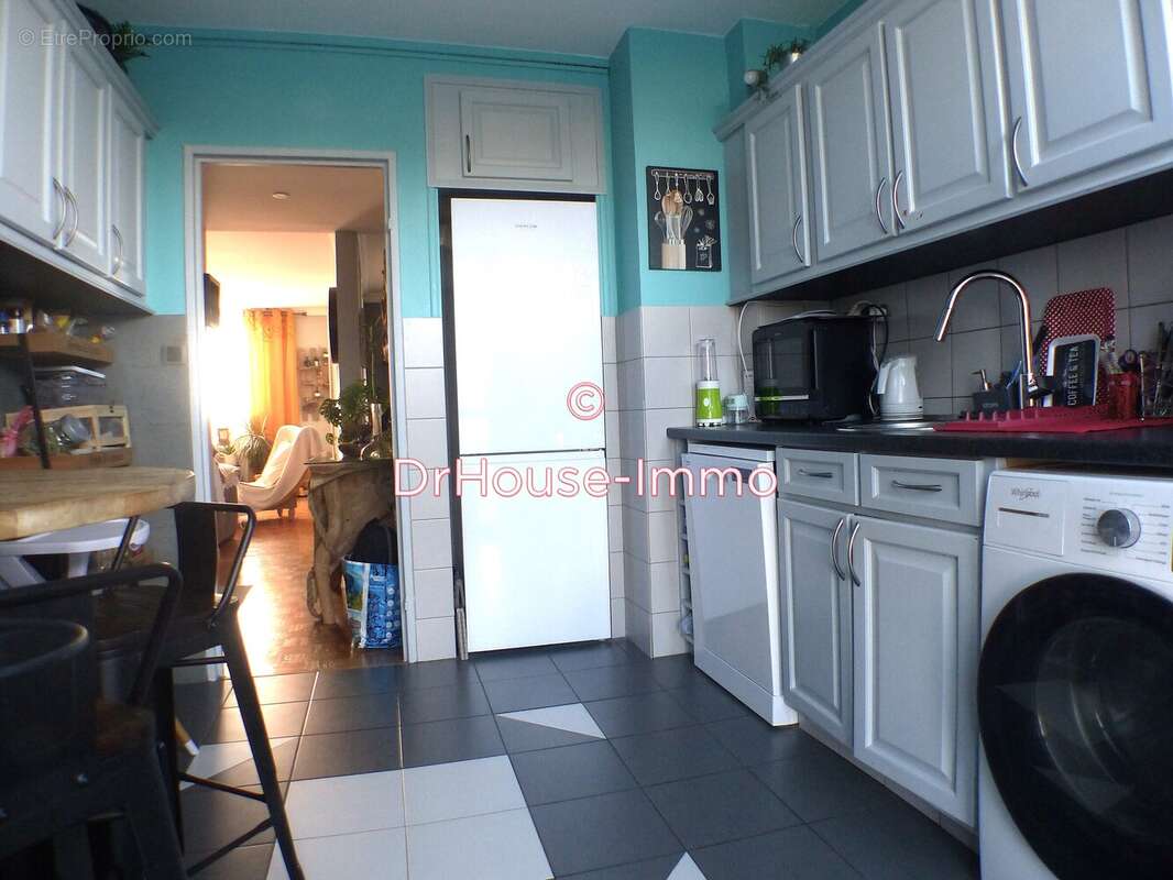 Appartement à MARSEILLE-11E