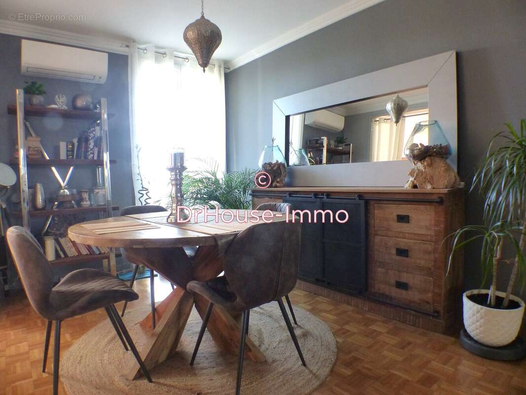 Appartement à MARSEILLE-11E