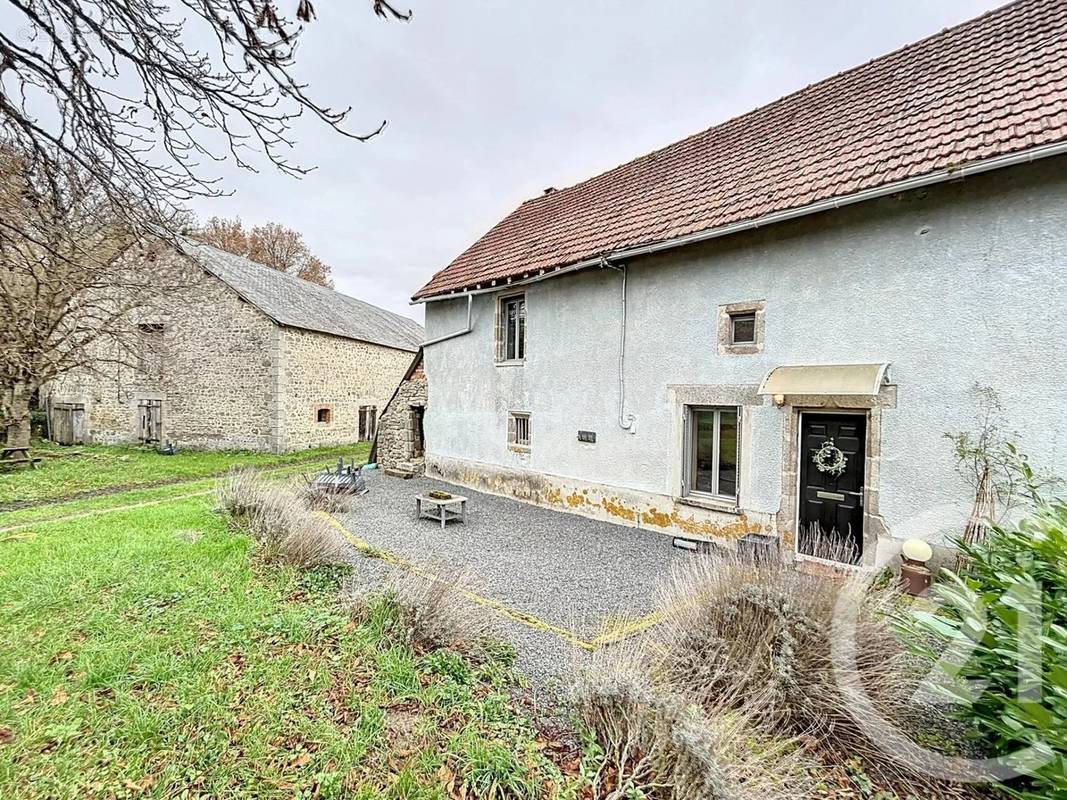 Maison à SAINT-SULPICE-LE-GUERETOIS