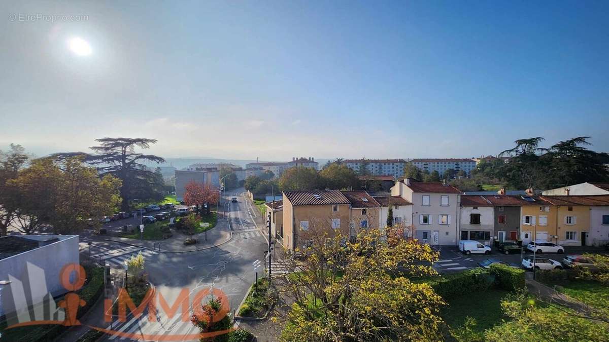 Appartement à GRIGNY