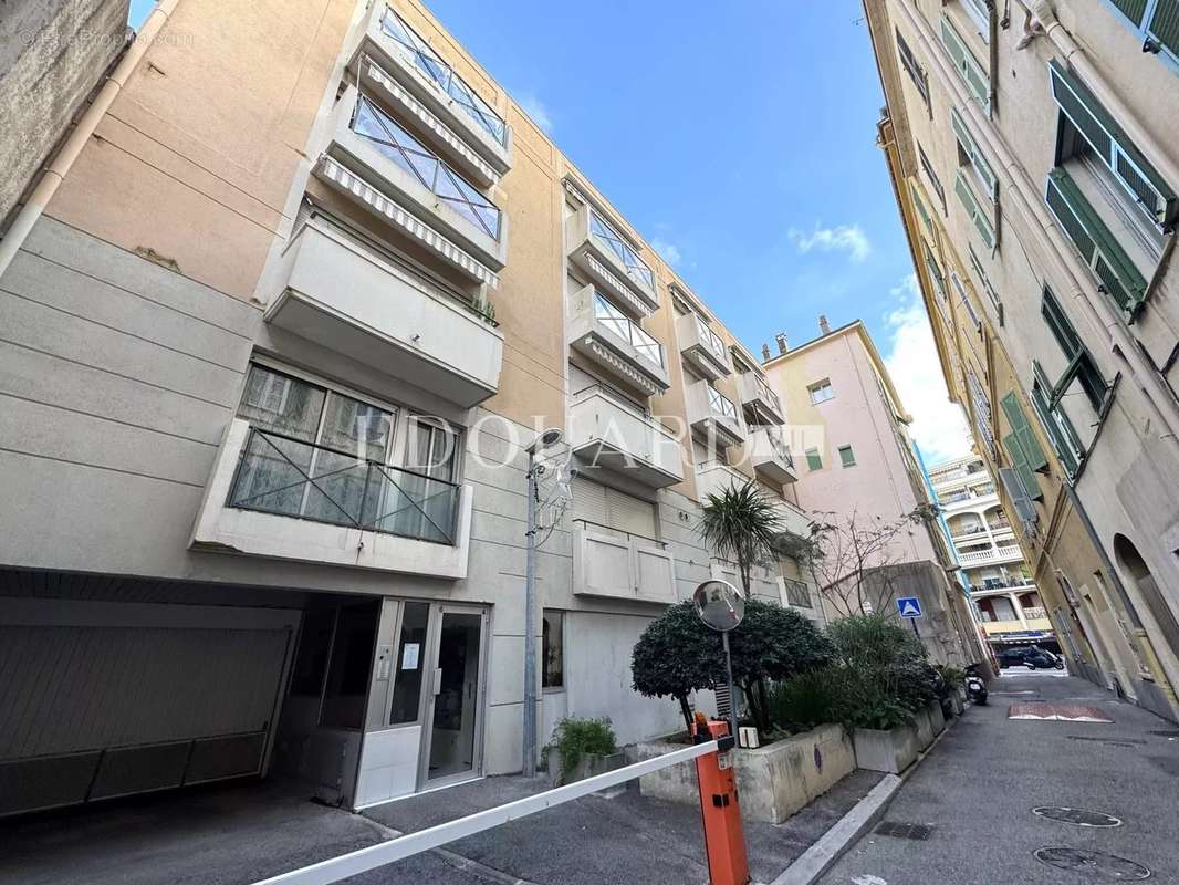 Appartement à MENTON