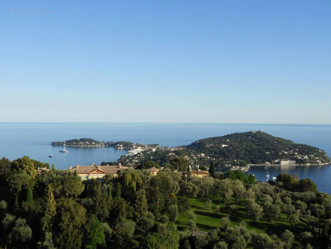 Appartement à VILLEFRANCHE-SUR-MER