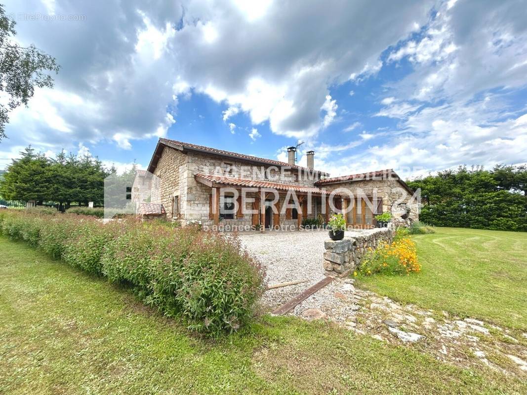 Maison à SAINT-MARCELLIN-EN-FOREZ