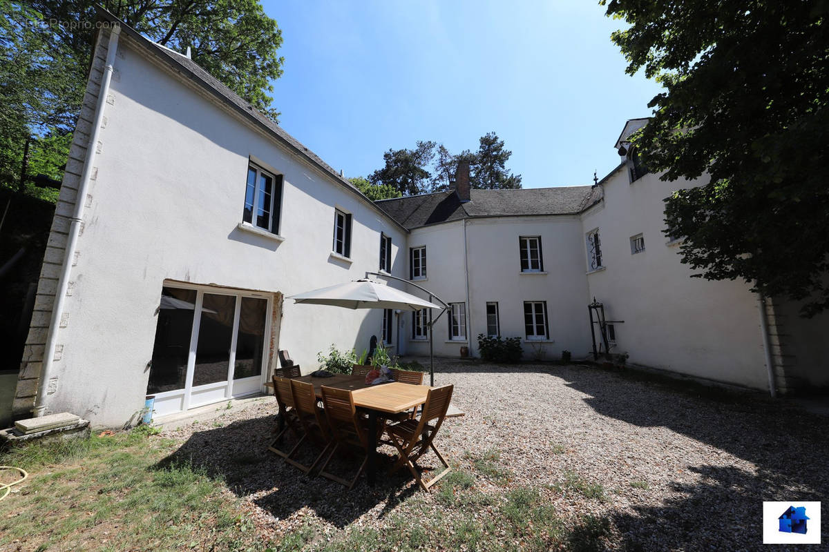 Maison à NOGENT-SUR-VERNISSON