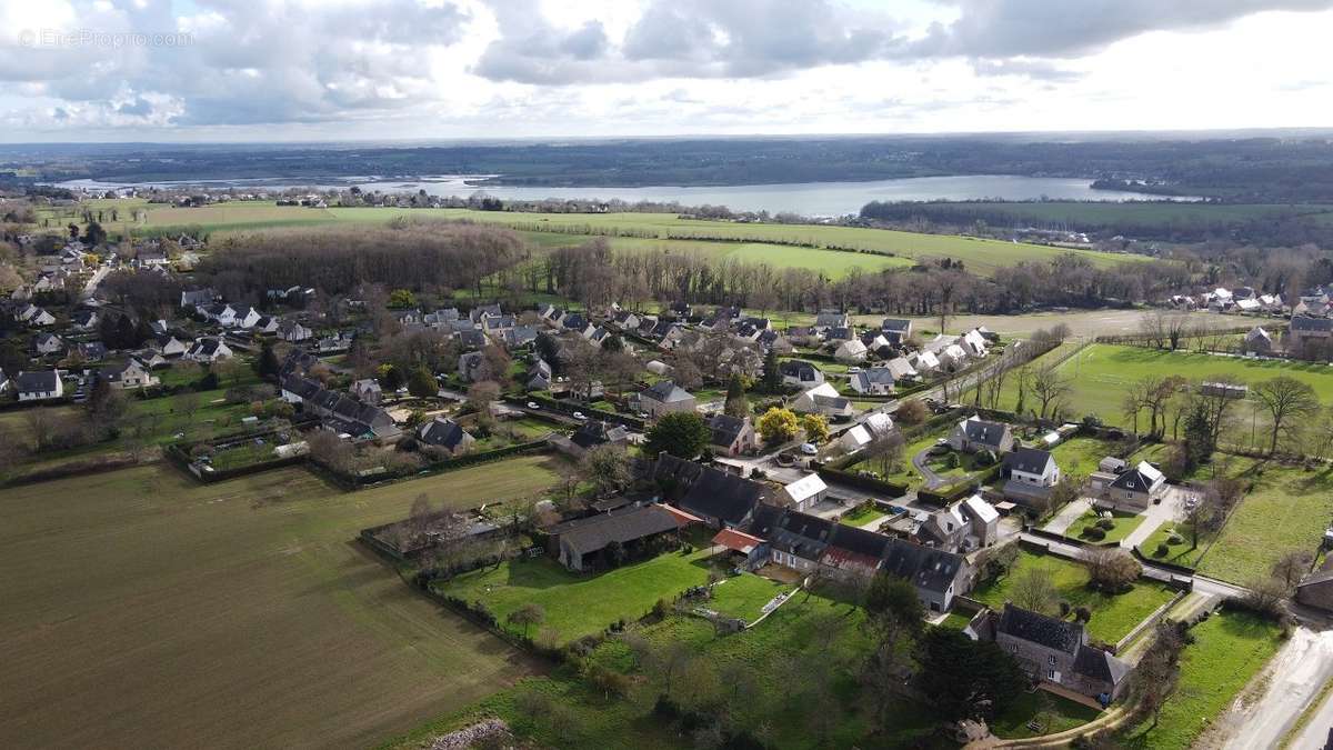 Terrain à PLOUER-SUR-RANCE