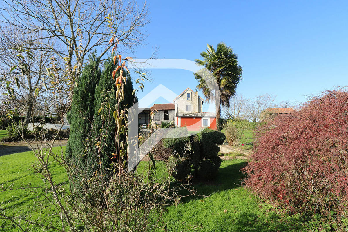 Maison à HOUEYDETS