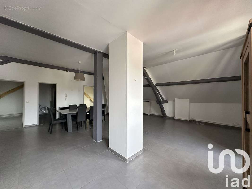 Photo 4 - Appartement à VILLENEUVE-SUR-YONNE