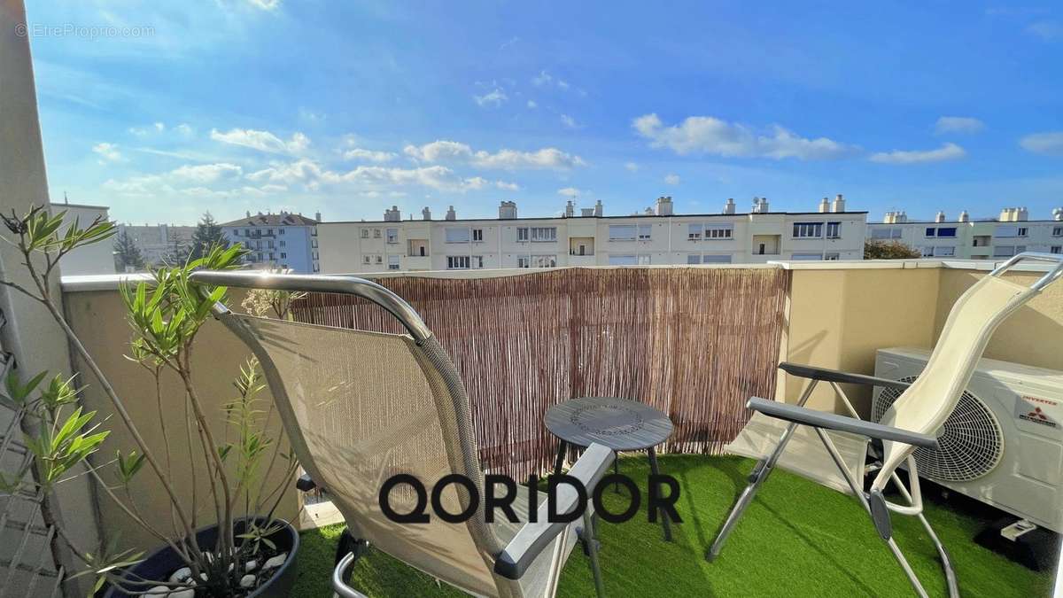 Appartement à LYON-5E