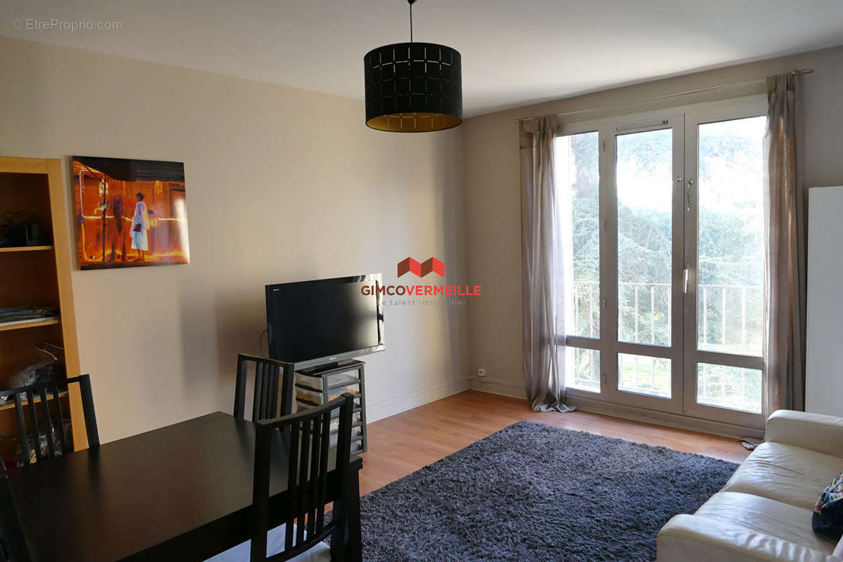 Appartement à RUEIL-MALMAISON