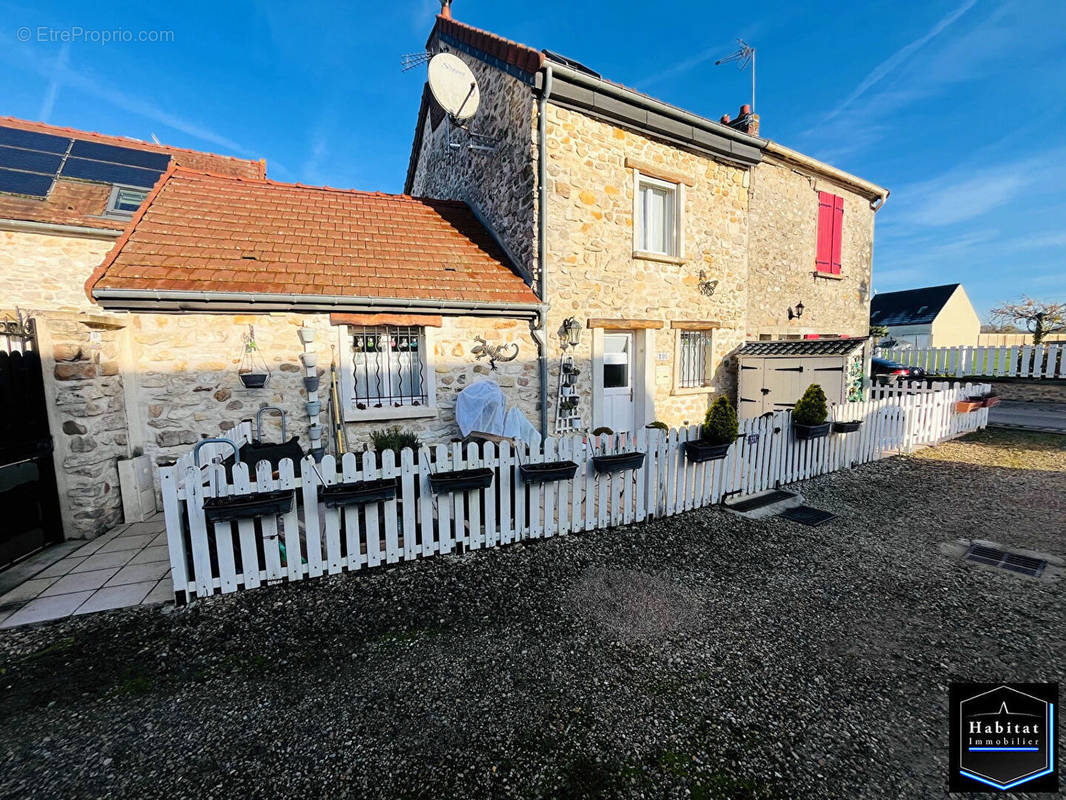 Maison à NANTEUIL-LE-HAUDOUIN