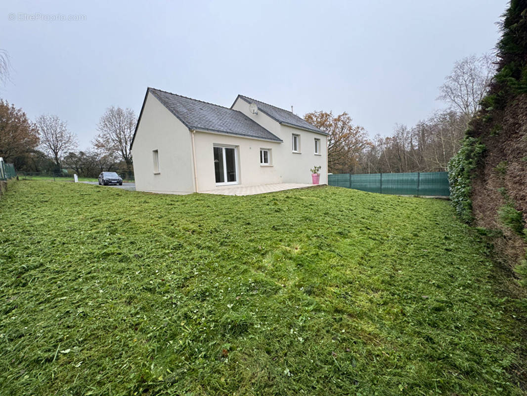 Maison à TREILLIERES