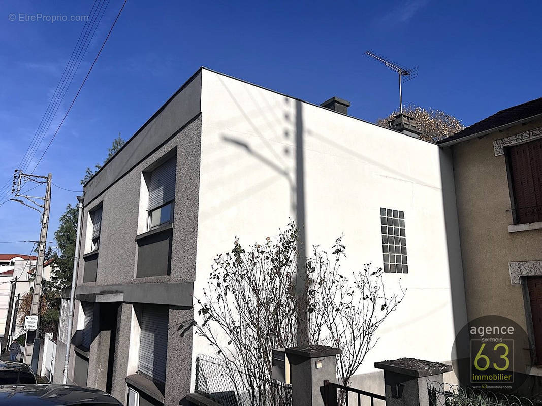 Maison à CLERMONT-FERRAND