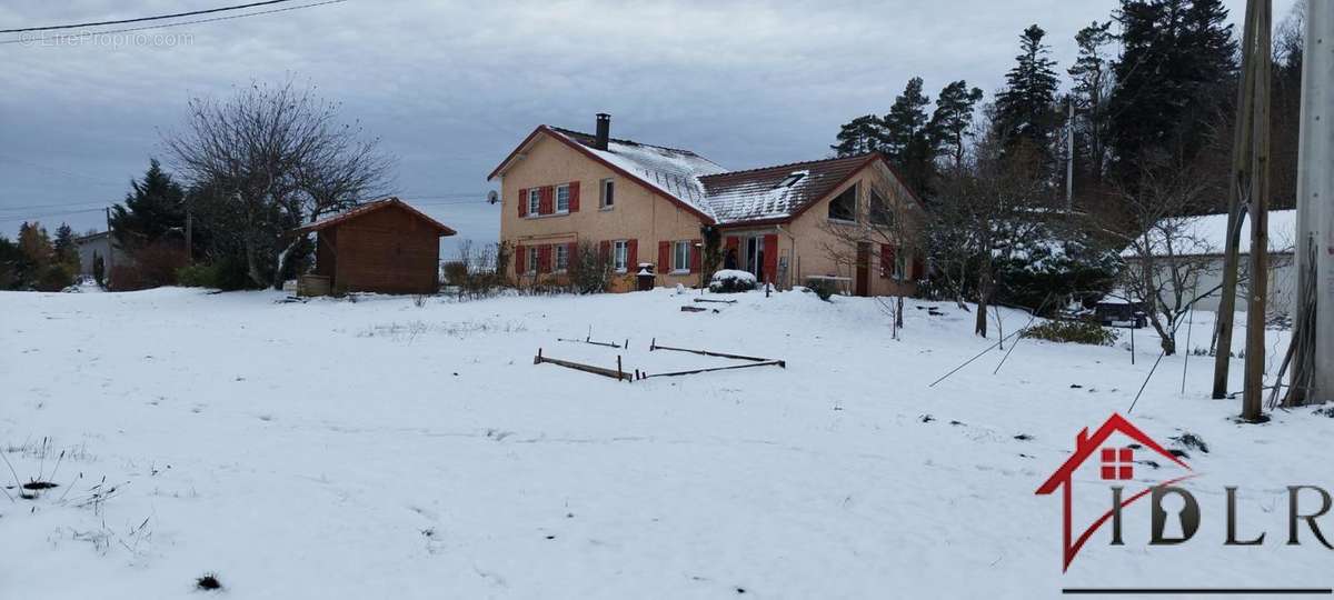 Maison à CHAMPDRAY