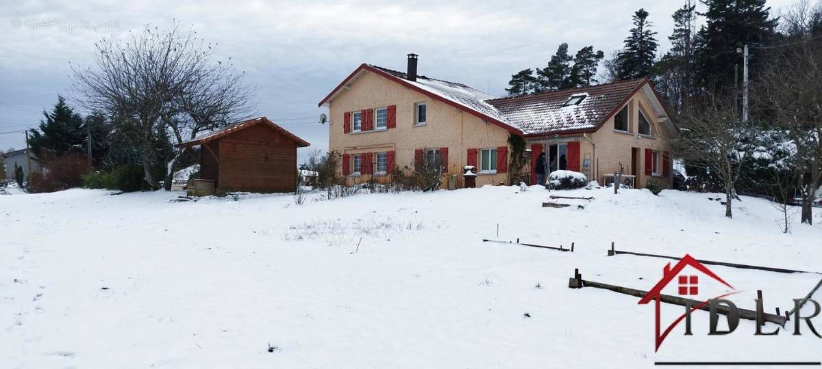 Maison à CHAMPDRAY