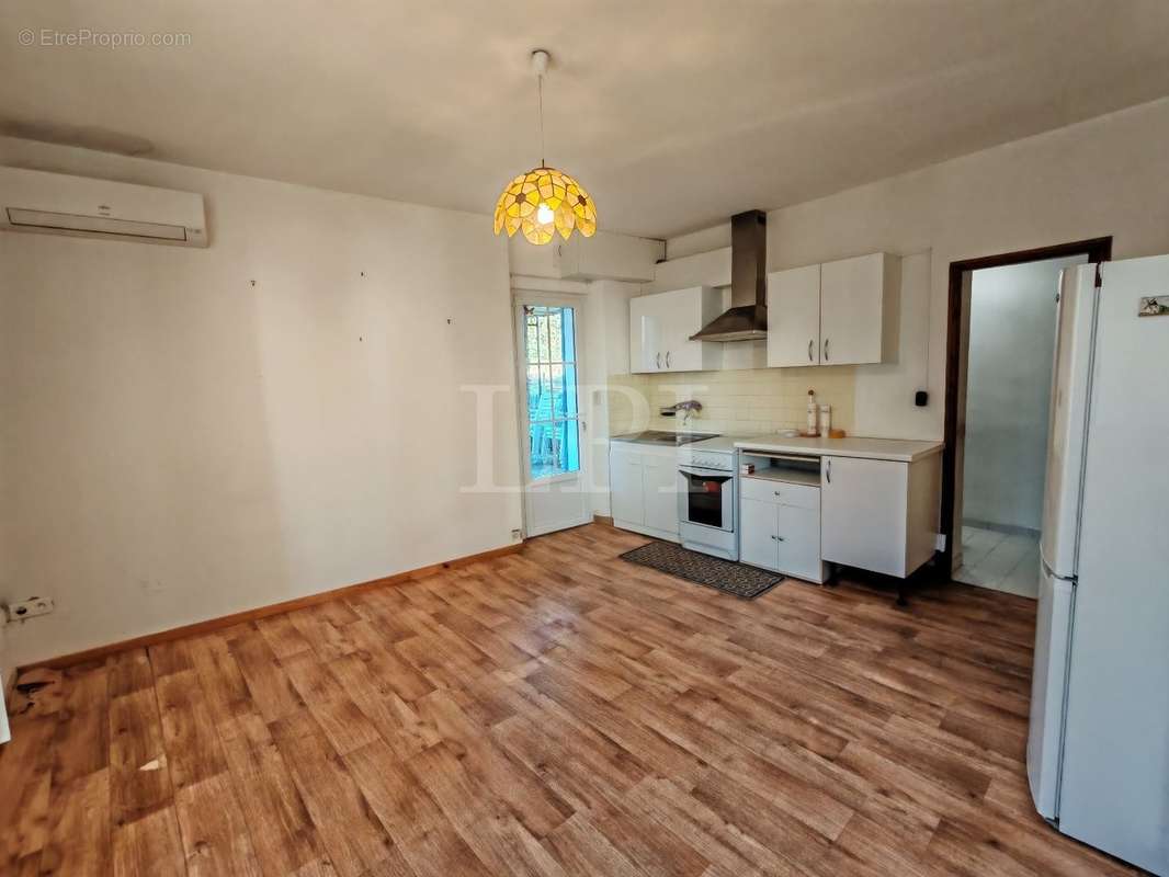 Appartement à SAINT-SATURNIN-LES-APT