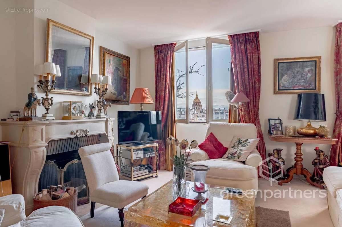 Appartement à PARIS-7E