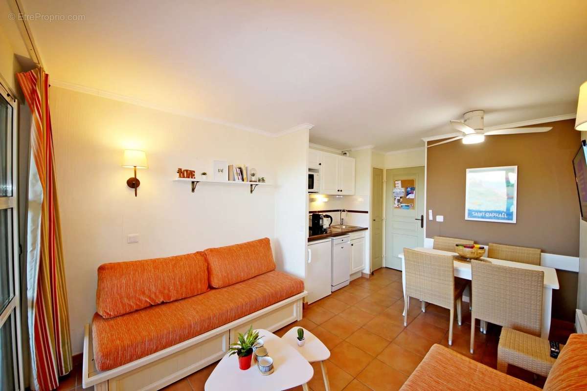 Appartement à SAINT-RAPHAEL