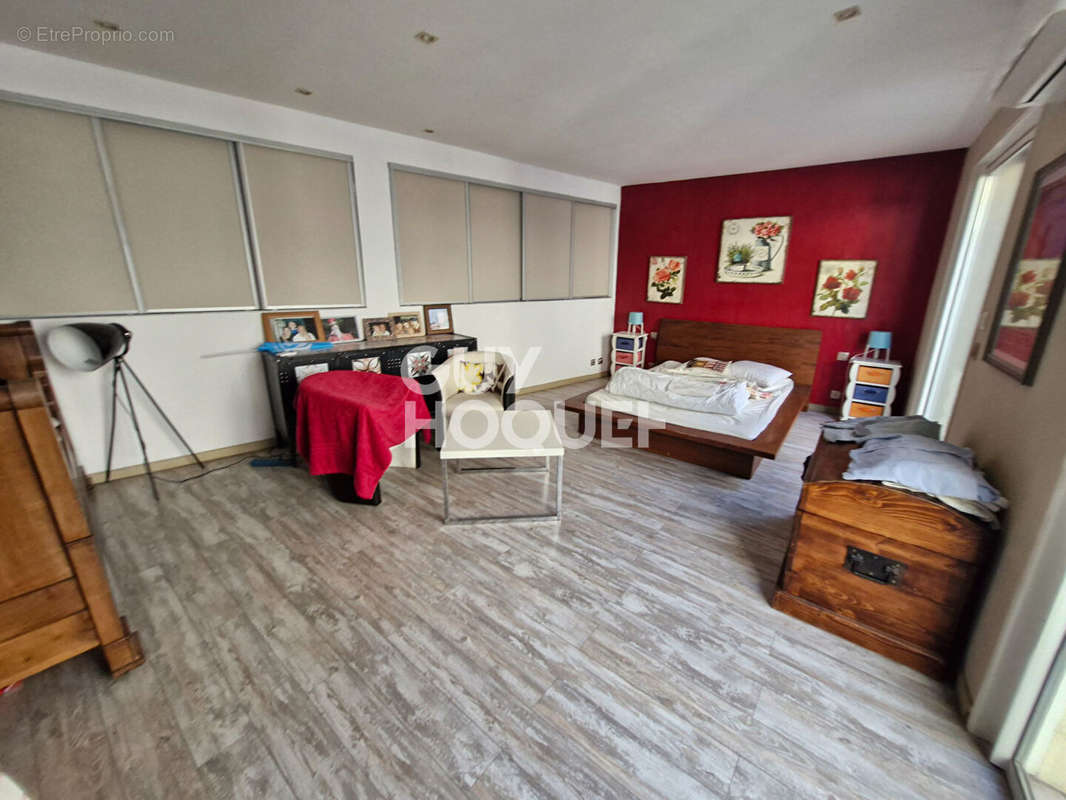 Appartement à MARSEILLE-15E