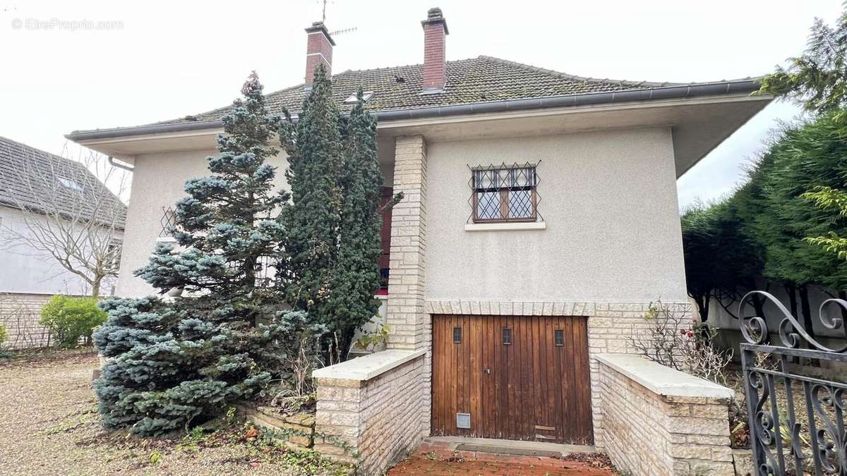 Maison à BEAUNE