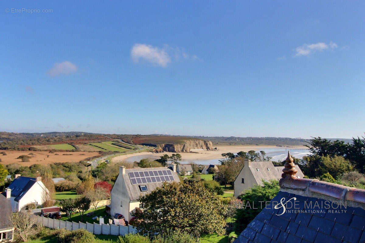 Maison à CAMARET-SUR-MER