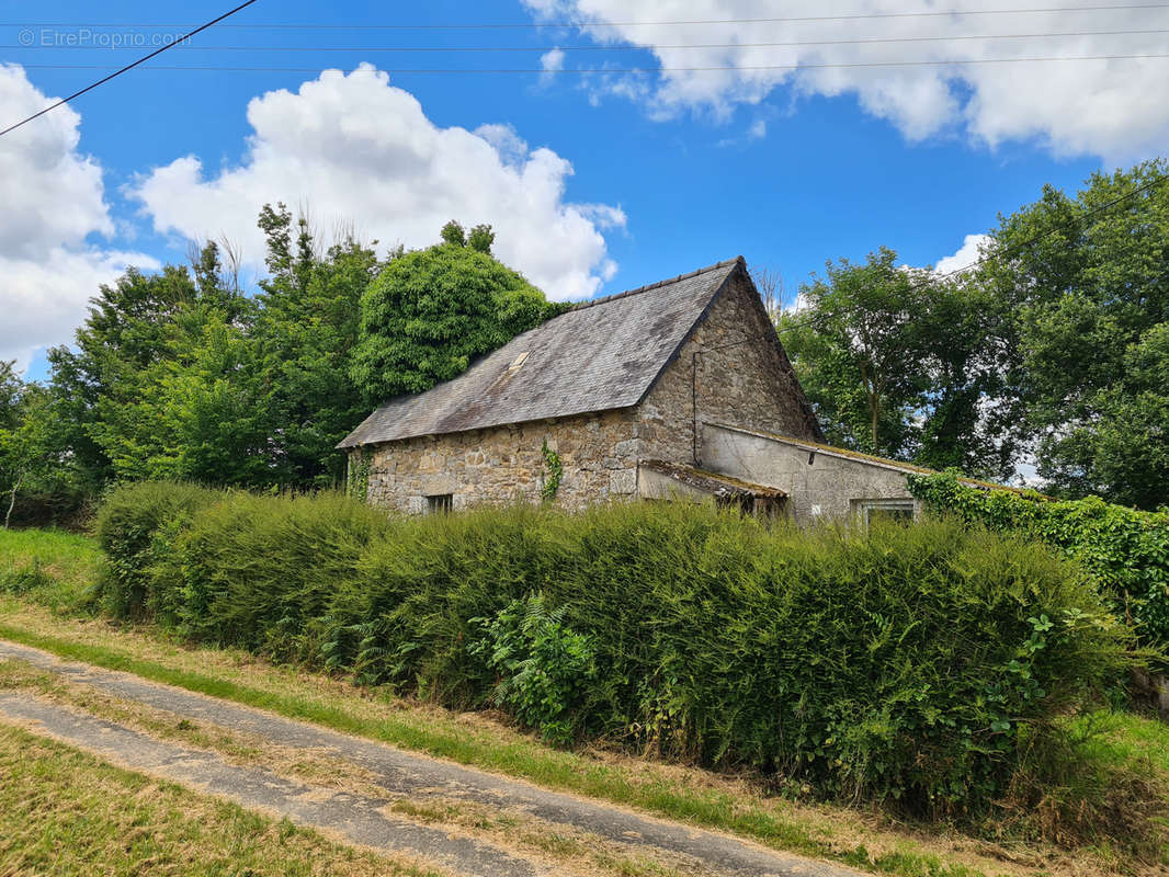 Maison à LE VIEUX-BOURG