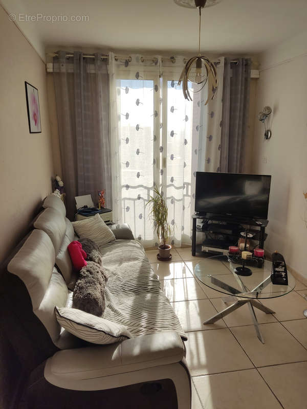 Appartement à MARSEILLE-15E