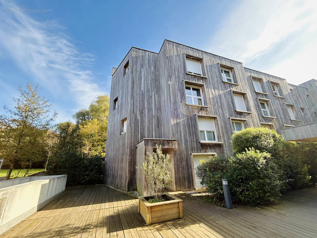 Appartement à PESSAC