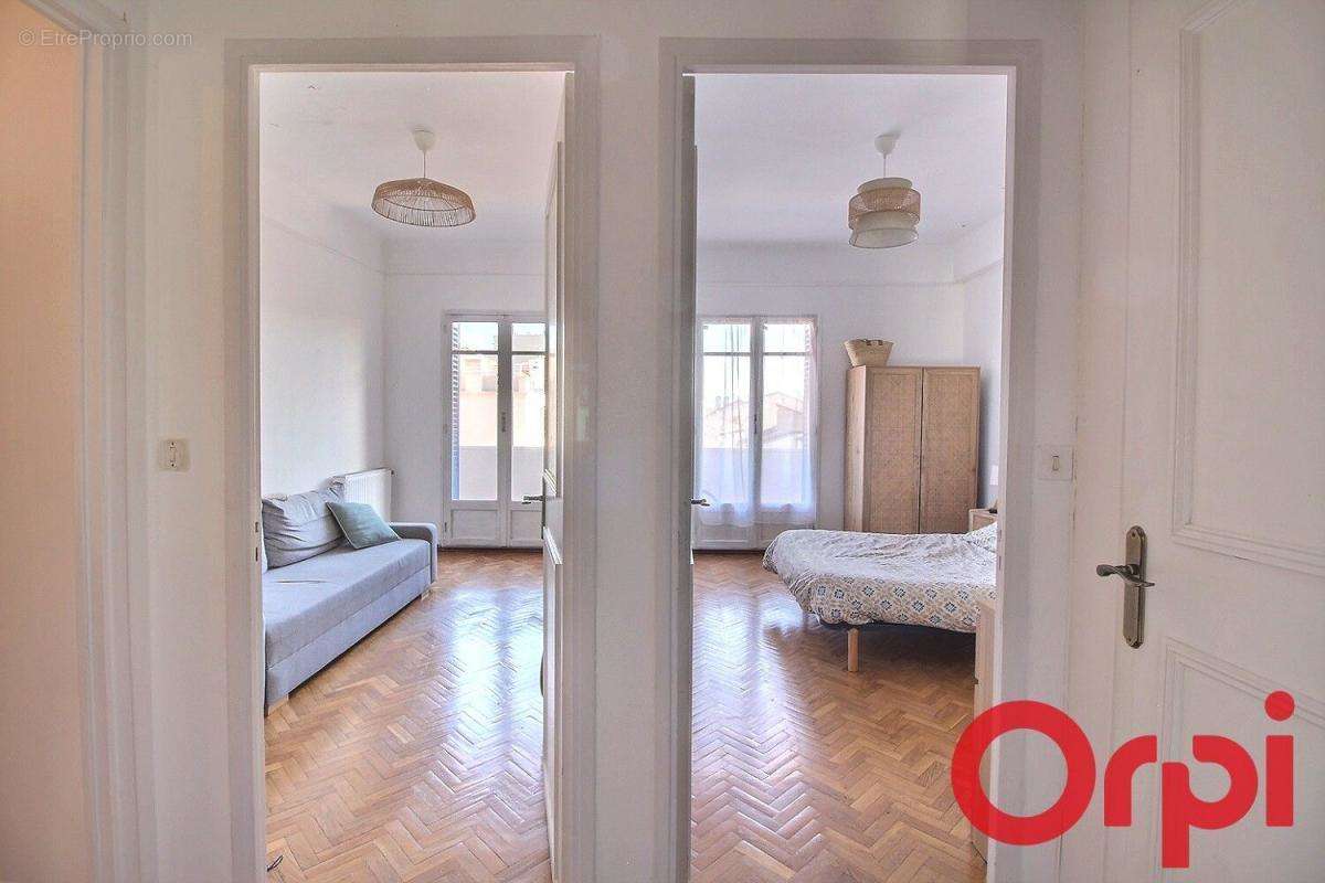 Appartement à MARSEILLE-8E