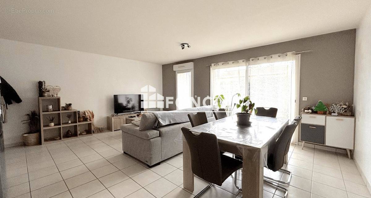 Appartement à SAINT-MARCEL-LES-VALENCE