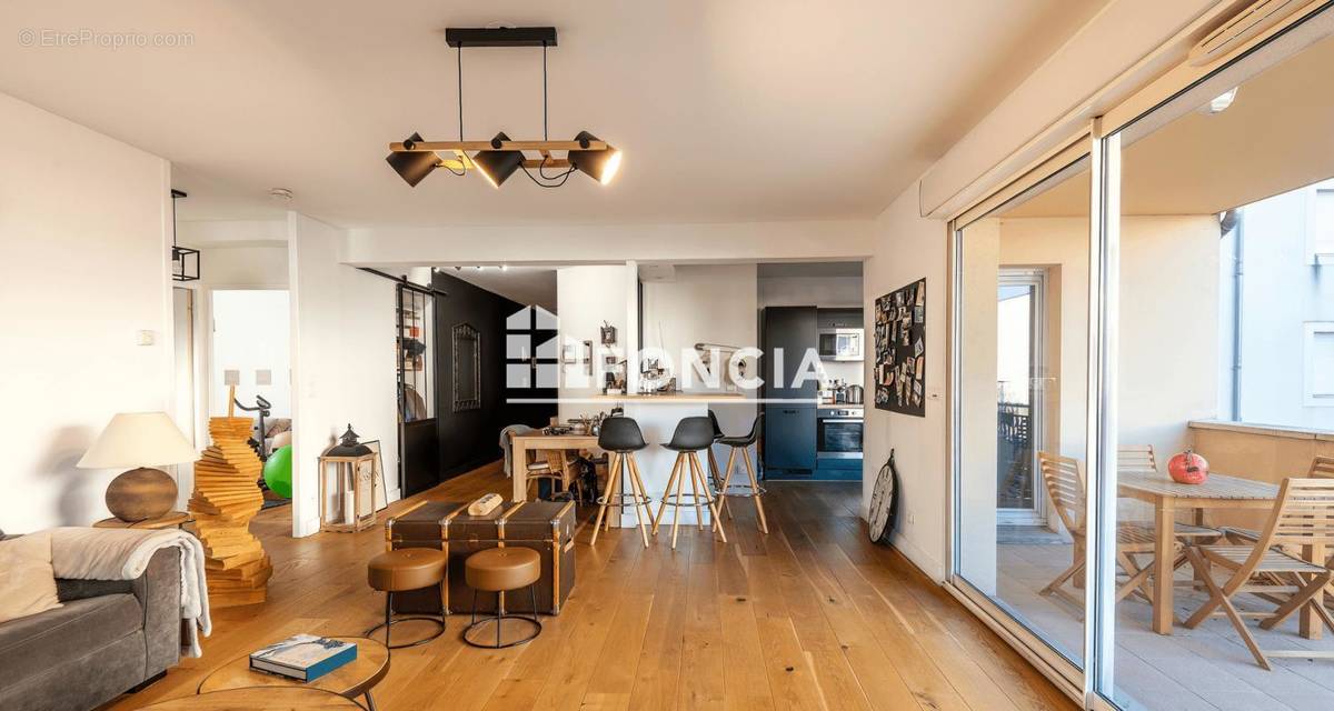 Appartement à VALENCE