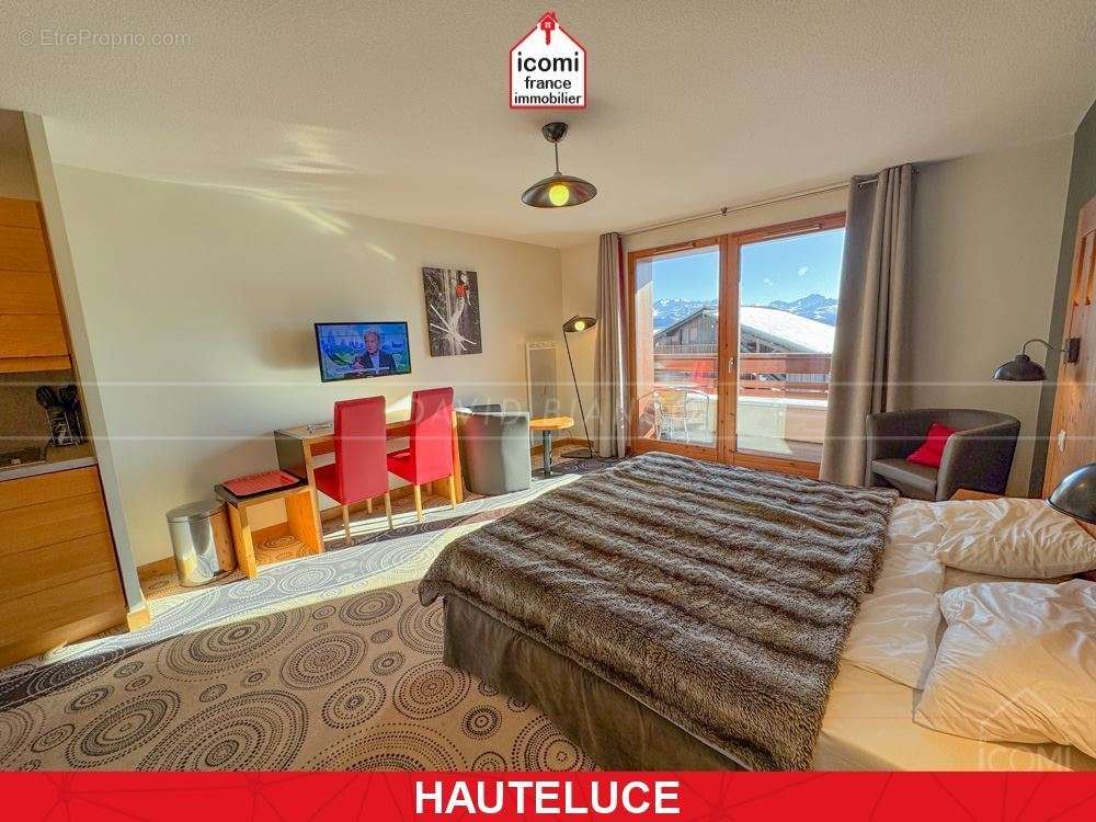 Appartement à HAUTELUCE