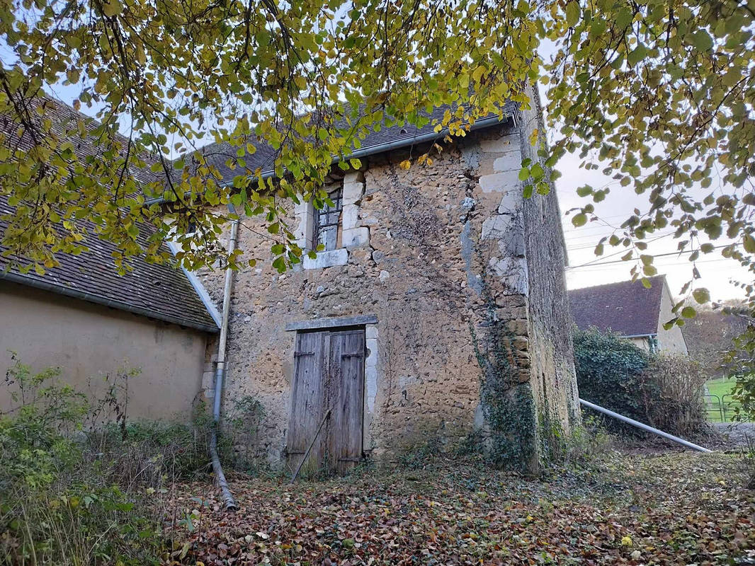 Maison à LONGNY-AU-PERCHE