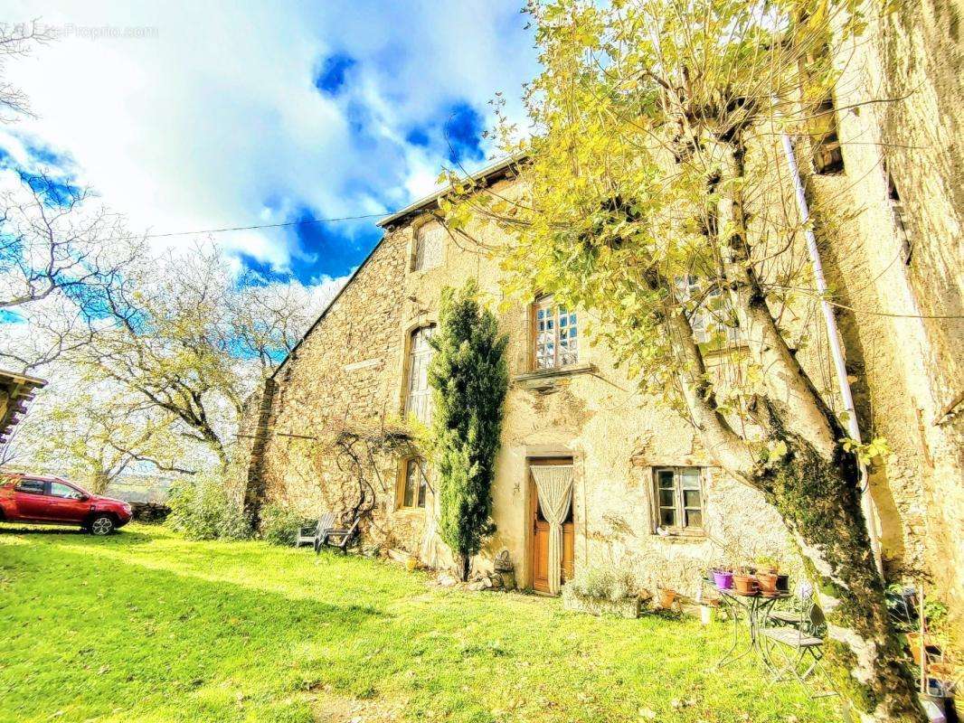 Maison à RULLAC-SAINT-CIRQ