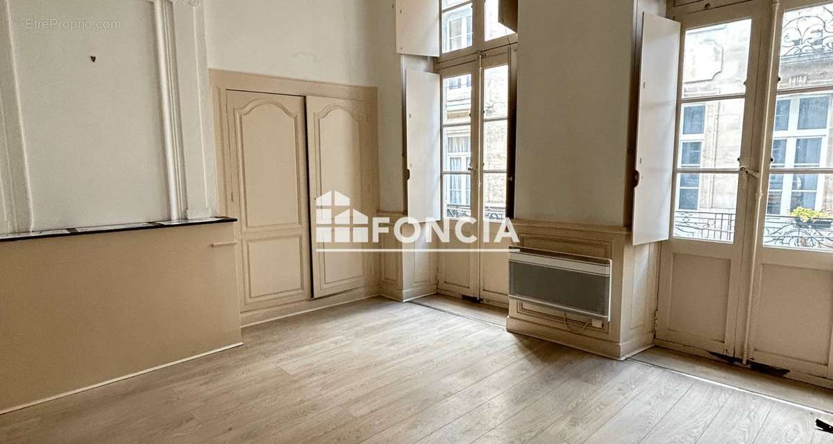 Appartement à BORDEAUX