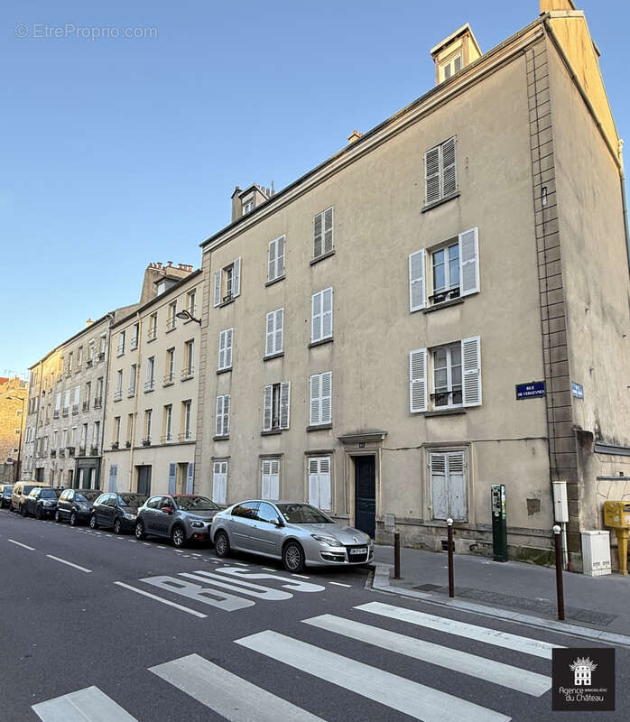 Appartement à VERSAILLES