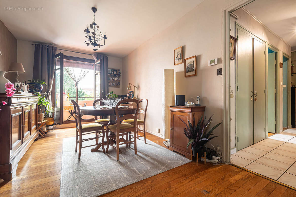 Appartement à VILLEURBANNE