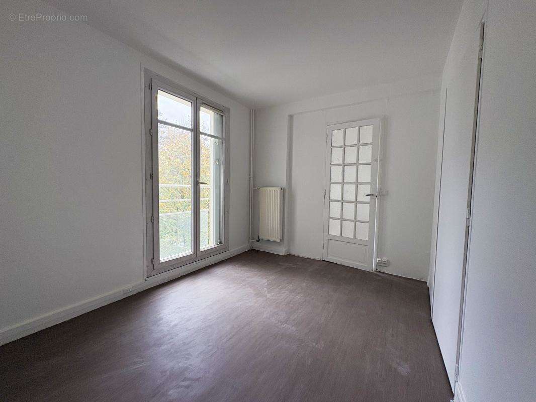 Appartement à RUEIL-MALMAISON