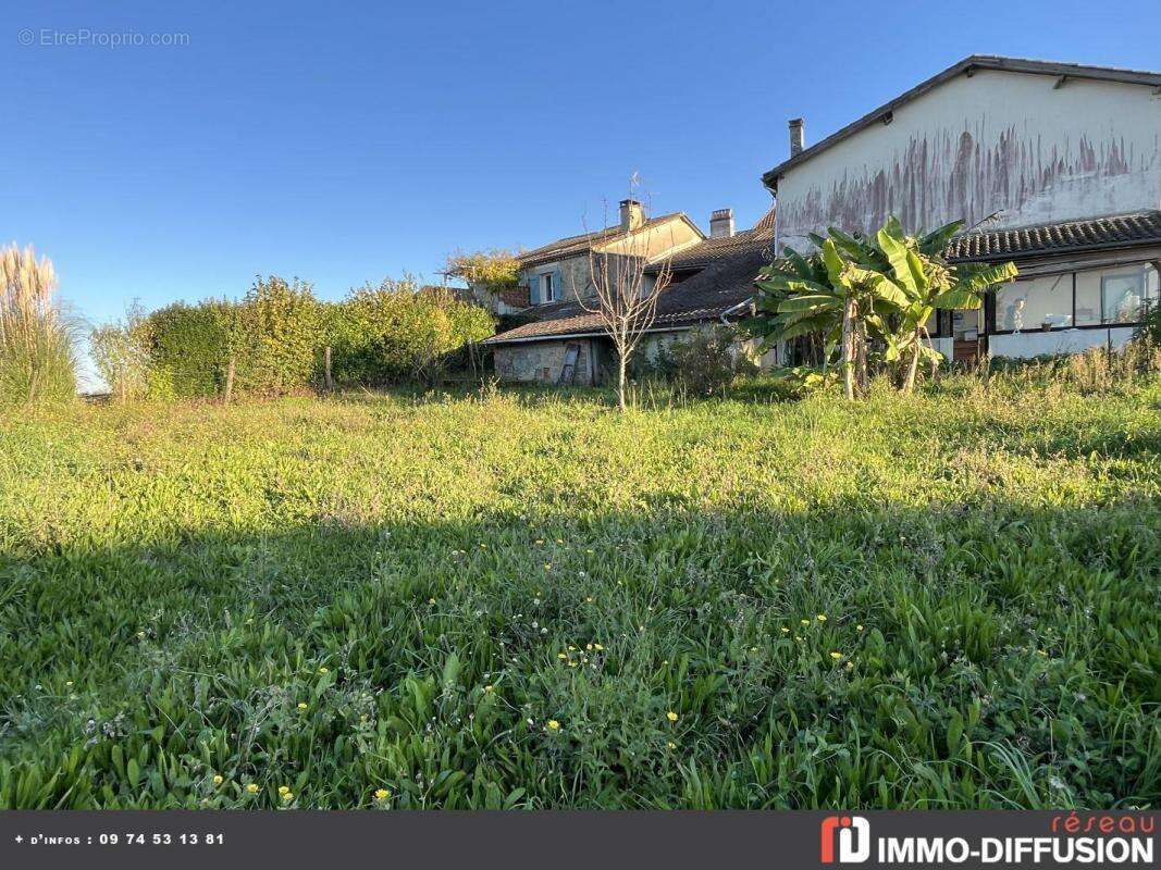 Maison à VERTEUIL-D&#039;AGENAIS