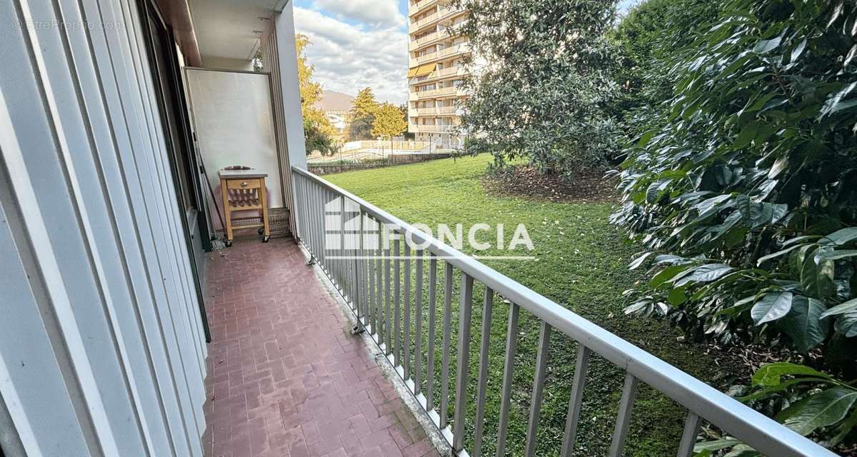 Appartement à AIX-LES-BAINS