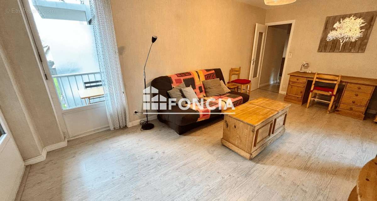 Appartement à AIX-LES-BAINS