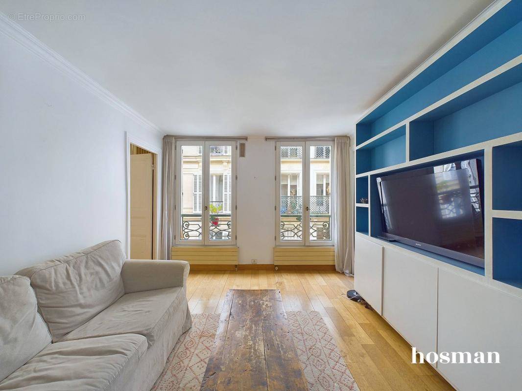 Appartement à PARIS-9E