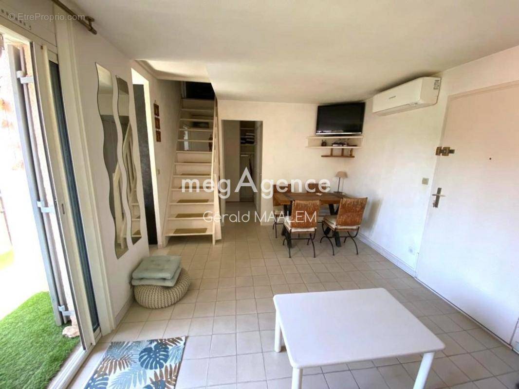 Appartement à LE LAVANDOU