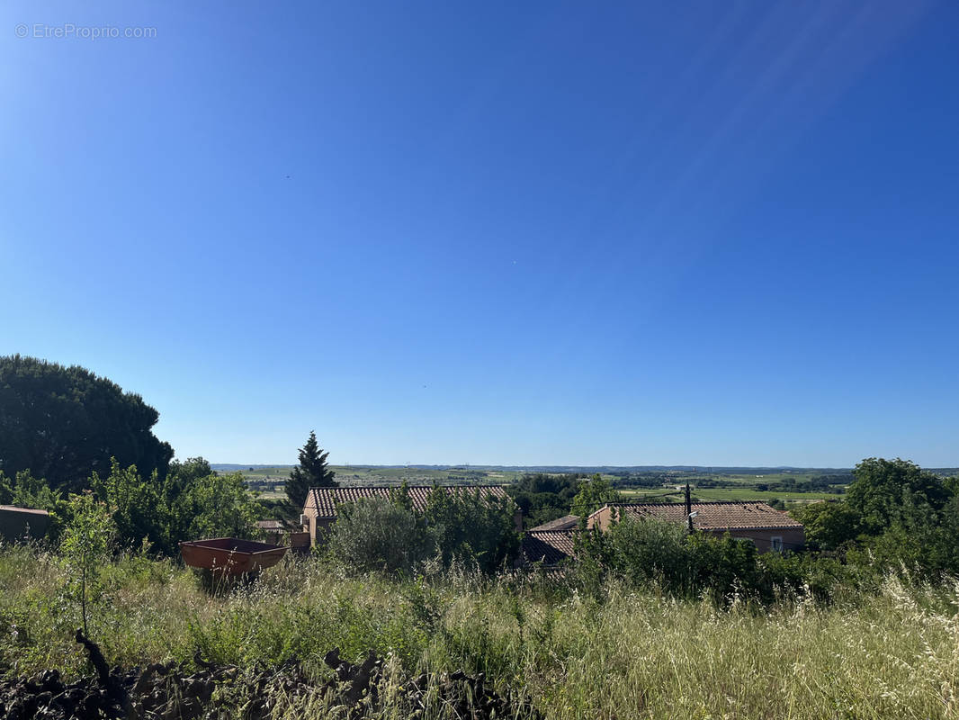 Terrain à CLERMONT-L&#039;HERAULT