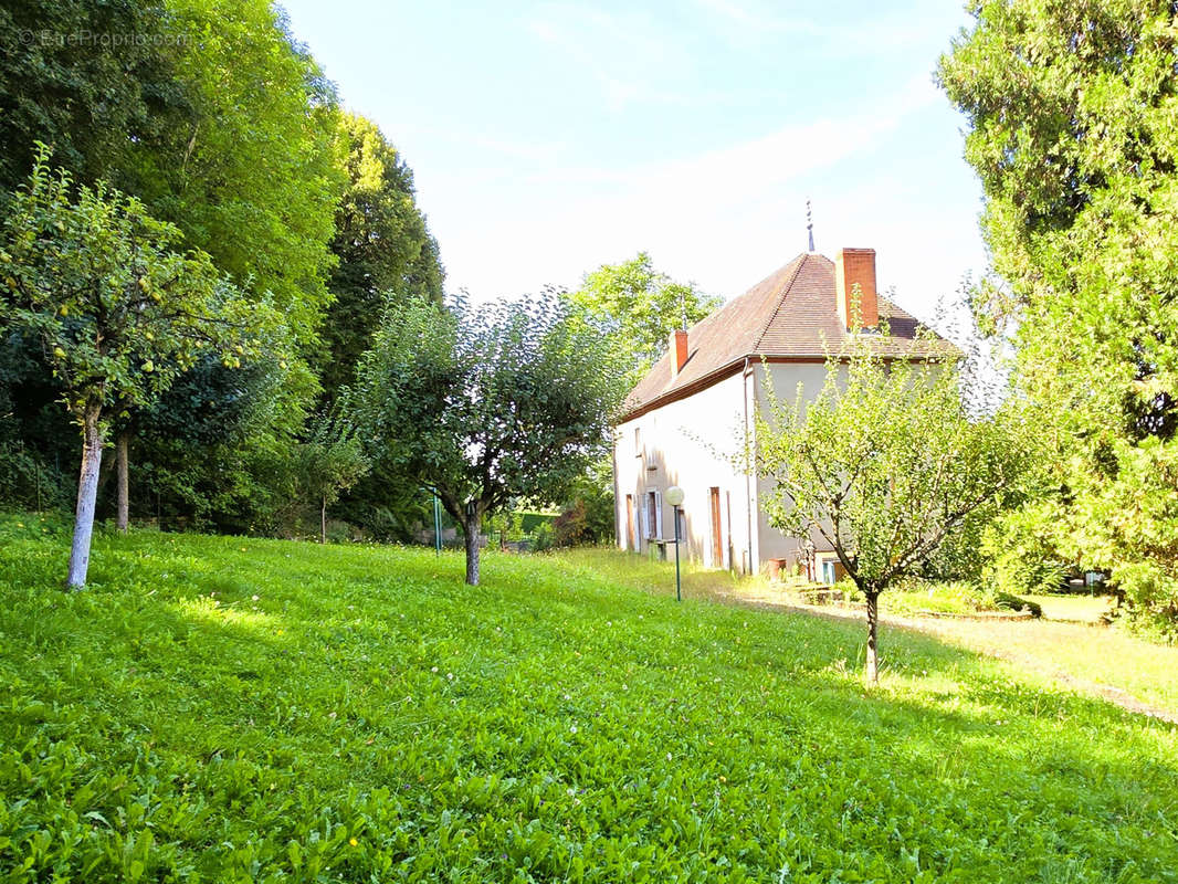 Maison à LEZOUX