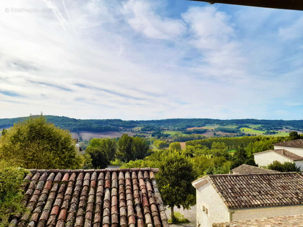 Maison à LAUZERTE