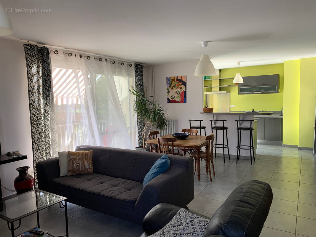 Appartement à BOURGOIN-JALLIEU