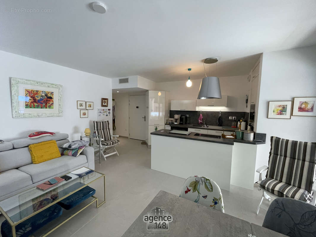 Appartement à MARSEILLE-2E