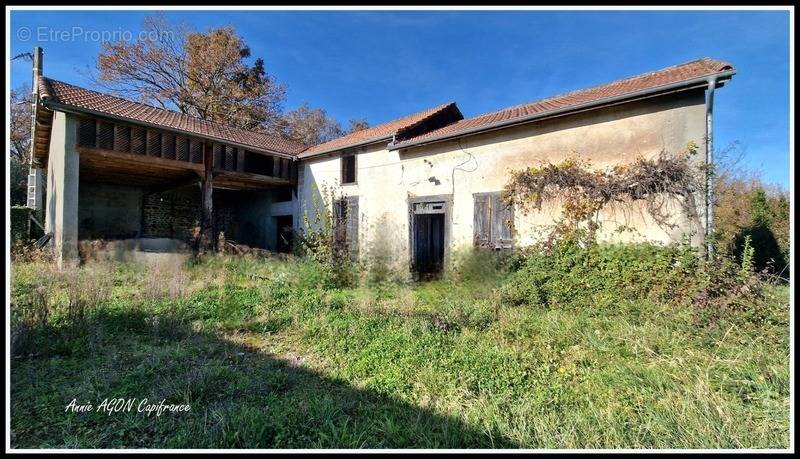 Maison à COLLONGUES