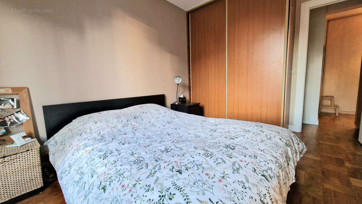 Appartement à RUEIL-MALMAISON