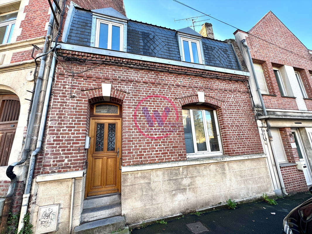 Maison à SAINTE-CATHERINE